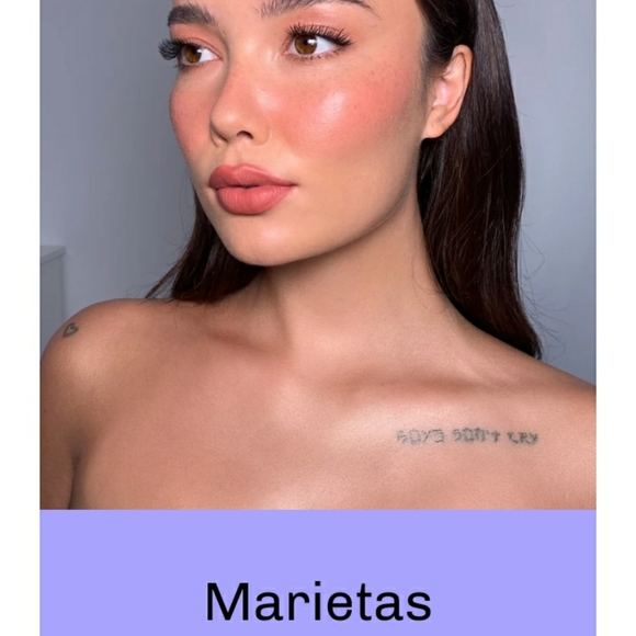 Kiss & Smink Lip Crayon Pen - Picture 2 of 2